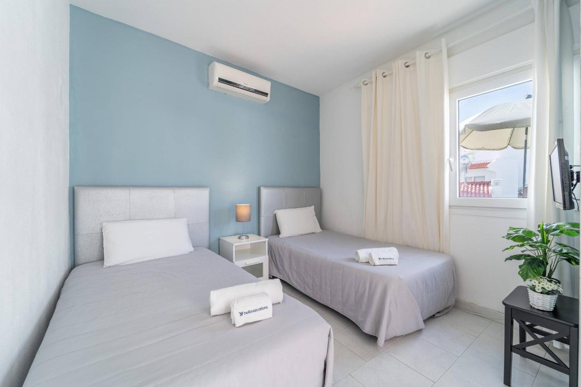 Lena'S Beach House By Hellovacations Albufeira Exterior foto
